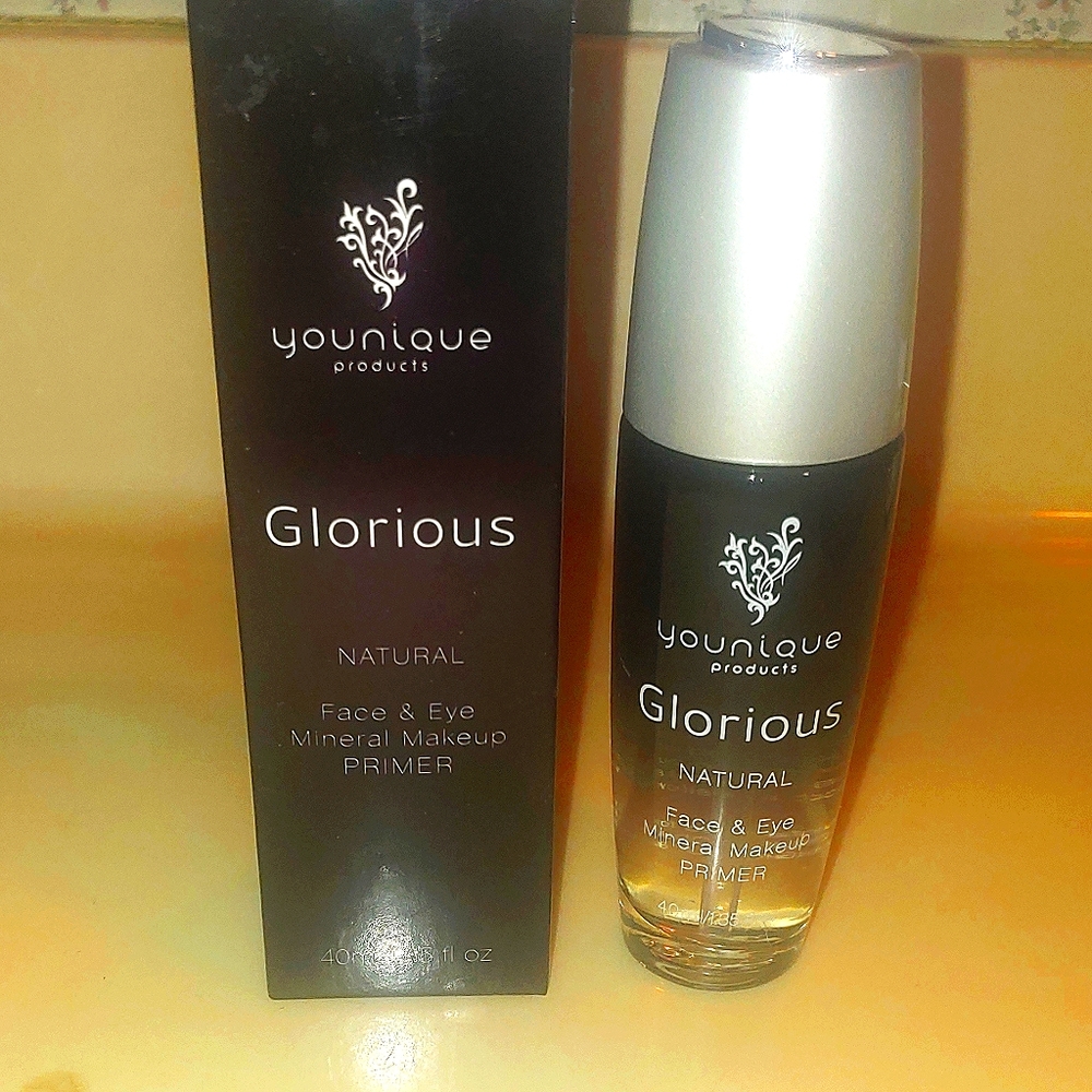 Younique Glorious Face & Eye Makeup Primer